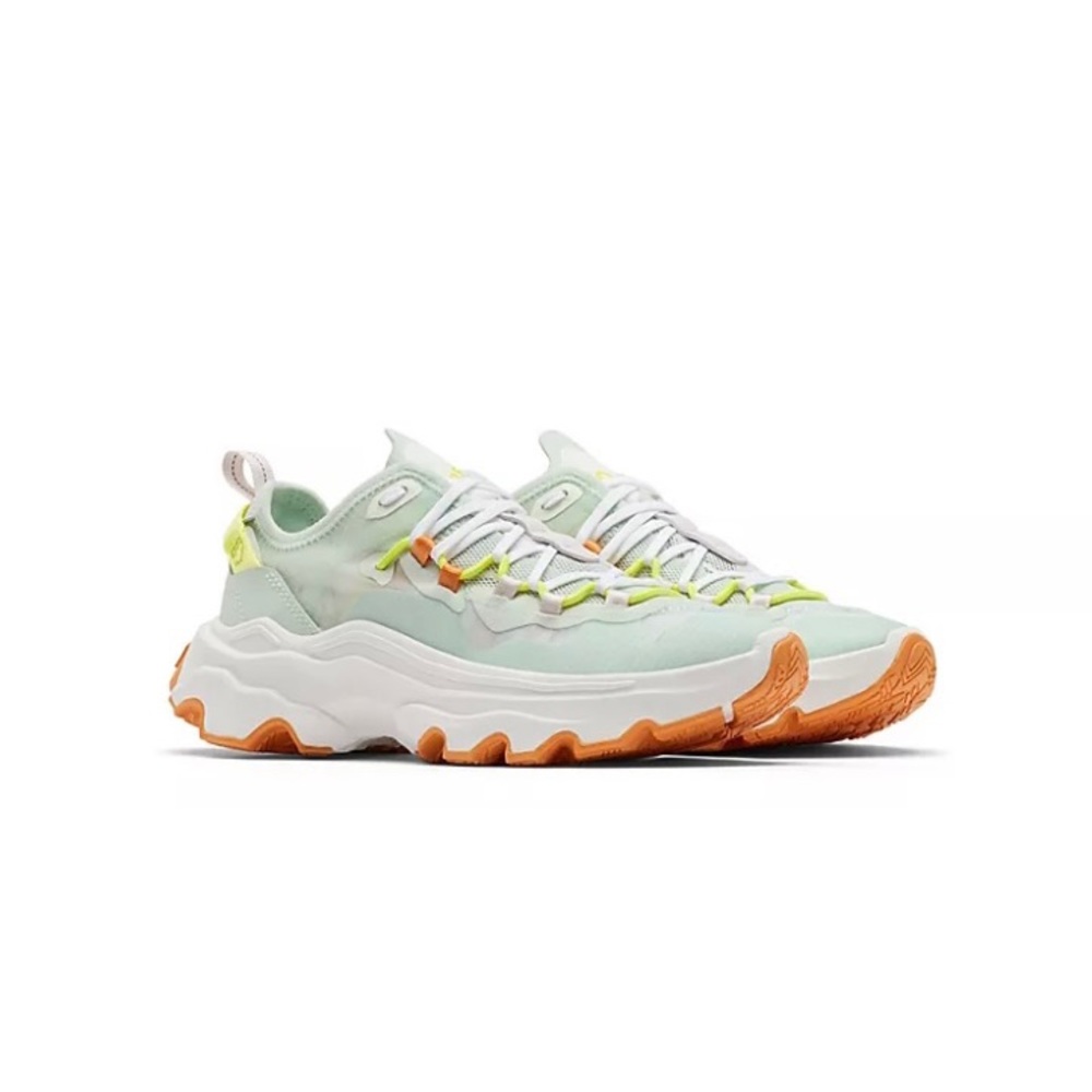 Kinetic Breakthru Tech Lace Sneaker - Size 9 *New*